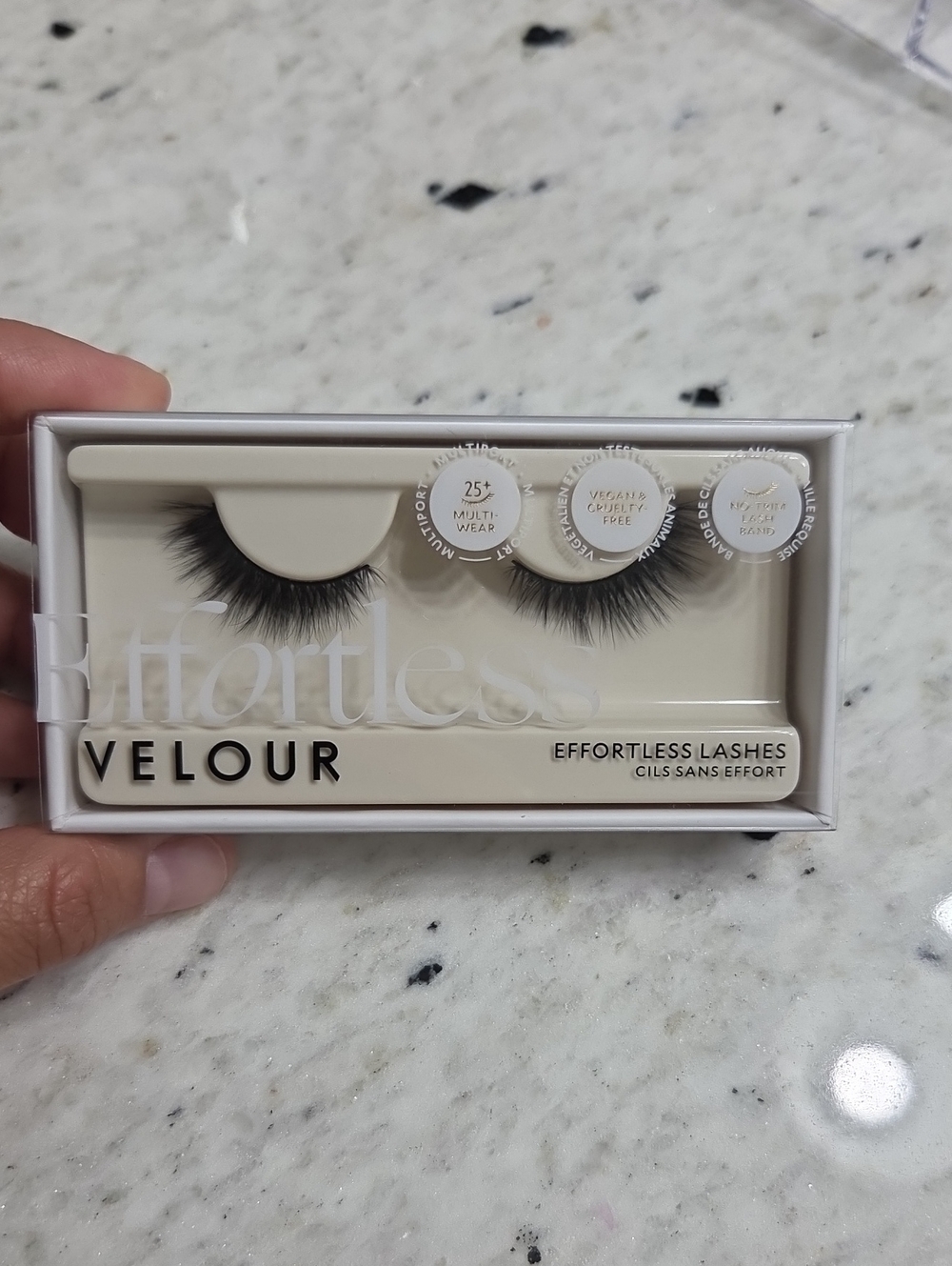 VeLOUR Effortless Lashes - Black